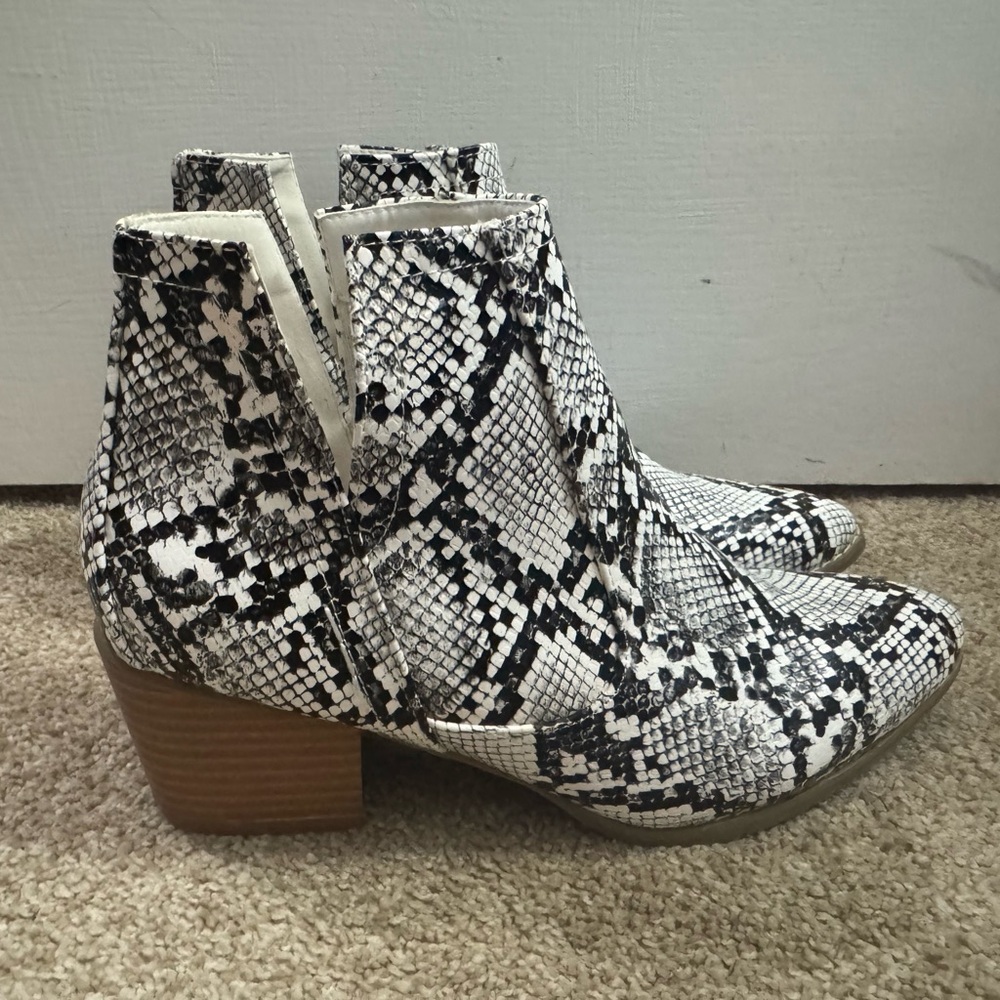 Boutique 9 Snakeskin Ankle Boots - Black and White